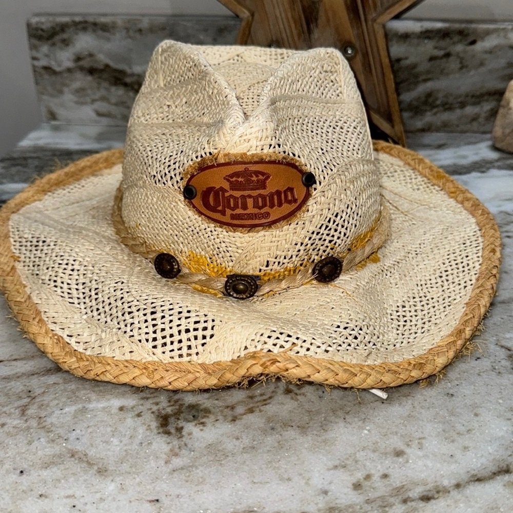 Charly Hat Corona Beige Straw Hat